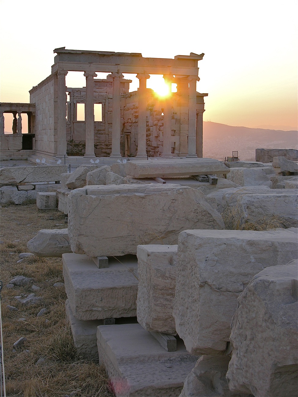 Erechtheion, night fall